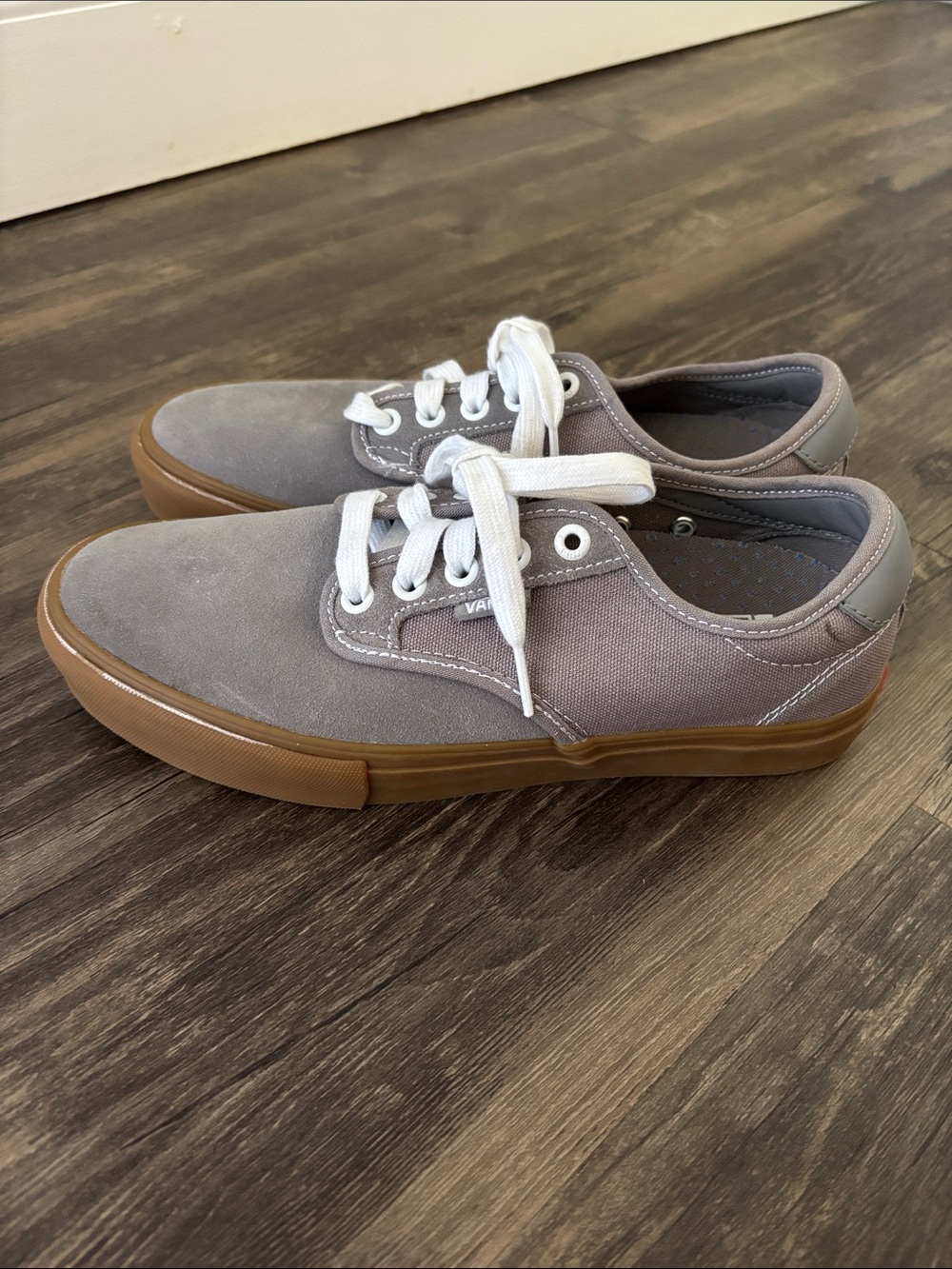 Vans Chima Ferguson Pro Men’s Size 7 Gray Suede Canvas Skate Shoes